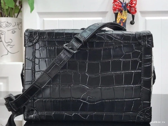 WIS SOFT LOUIS VUITTON TRUNK 0726
